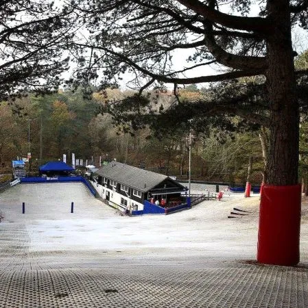 Nieuwe stootkussens voor Skiclub il Primo 